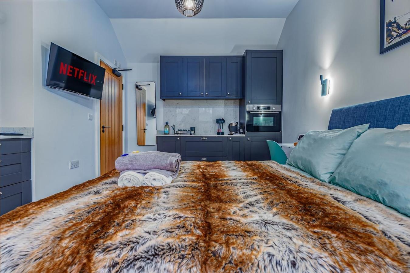 Balloon Residence: Modern Serviced Accomodation Bristol Eksteriør bilde